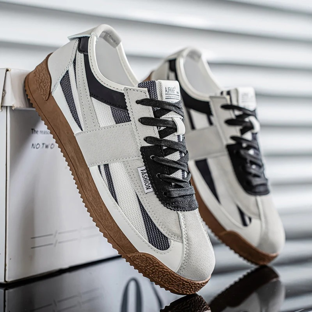 Arden Retro Sneaker