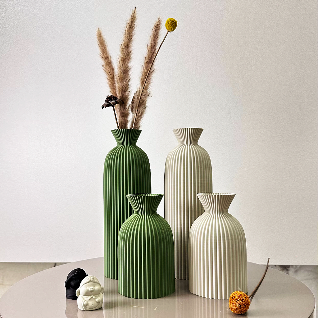 Ribbed Bottle Shape Vase